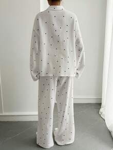 Livesso 2pcs Women Heart Pattern Collar Loungewear Set, Autumn/Winter - White - View 2