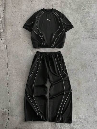 AXEPEAK Men's Casual Graphic Print Round Neck Short Sleeve T-Shirt And Shorts Set, Summer Black Two Piece Set Sportswear Tracksuit Athletic Wear