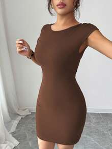Elenzga Vestido mini ajustado y elegante con escote trasero y decoración de perlas para mujer - Caqui - Ver 7