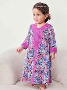 SHEIN Blau-lila Blumen Baby Mädchen Arabisches Gewand, elegantes vintage Blumen Stickerei, Baby Mädchen lässiges minimalistisches traditionelles Langarm Arabisches Kleid geeignet für Frühling/Sommer, elegantes bescheidenes Langarmkleid, Gebetsabaya, bequem, Freizeitkleidung, Urlaubsstimmung, bescheidener Kaftan, Baby Mädchen Jalabiya, Baby Mädchen Jalabiya Abaya Baby Mädchen Jalabiya - Blau - Übersicht 5