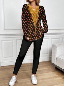 SHEIN LUNE Bộ 2 món áo thun dài tay và quần legging in họa tiết hoa hồng cổ điển dành cho nữ - Trang phục mặc nhà thanh lịch cho mùa thu/đông và xuân, thoải mái cho gia đình sum họp. - Nhiều màu - Xem 4