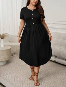 SHEIN LUNE Plus Size Basic Front Button Decor Round Neck Short Sleeve Comfortable Black Dress, Spring/Summer - Black - View 6