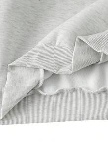 少女四分之一拉链宽松卫衣和休闲运动裤套装，返校季、秋冬季、舒适秋季、圣诞节、可爱休闲日常胶囊衣橱、Y2K街头风，灰色