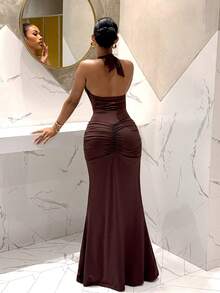 Slaydiva 2025新款优雅深V领美人鱼连衣裙，适合派对、生日、酒吧、夜店、情人节、万圣节、圣诞节等场合 - 棕色