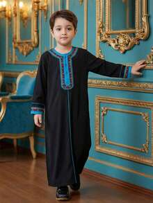 SHEIN Kids Tween Boy Ramadan Jellabiya, Traditional Arab Clothing, Robe, Eid Dress, Casual Colorblock Long Sleeve Shirt, Long Sleeve Robe, Black Shirt, Suitable For Spring/Summer, Outings, Valentine's Day, Dates, Travel, Vacation, Family Gatherings, Back To School, Wedding Season, Formal Dinners, Birthday Parties - Black - View 1
