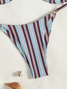 Swim Mod Bộ 2 món bikini họa tiết hoa nhí, cài ngọc trai bên hông, buộc dây phía trước, cạp cao, thích hợp cho nữ, bikini kẻ sọc đi biển, bộ bikini thường ngày, bikini kín đáo cho kỳ nghỉ, đồ bơi kiểu phương Tây cho nữ. - Nhiều màu - Xem 7