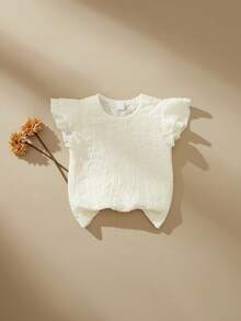 SHEIN Áo thun nữ mùa hè kiểu dáng thường ngày, tối giản, màu trơn, chất liệu vải có họa tiết, xếp lớp, bèo nhún ở nách, thích hợp cho mẹ và con gái, kiểu dáng thanh lịch màu be, gồm áo và chân váy Filipiniana, đồ đôi mẹ và con (2 món bán riêng) - trắng - Xem 6