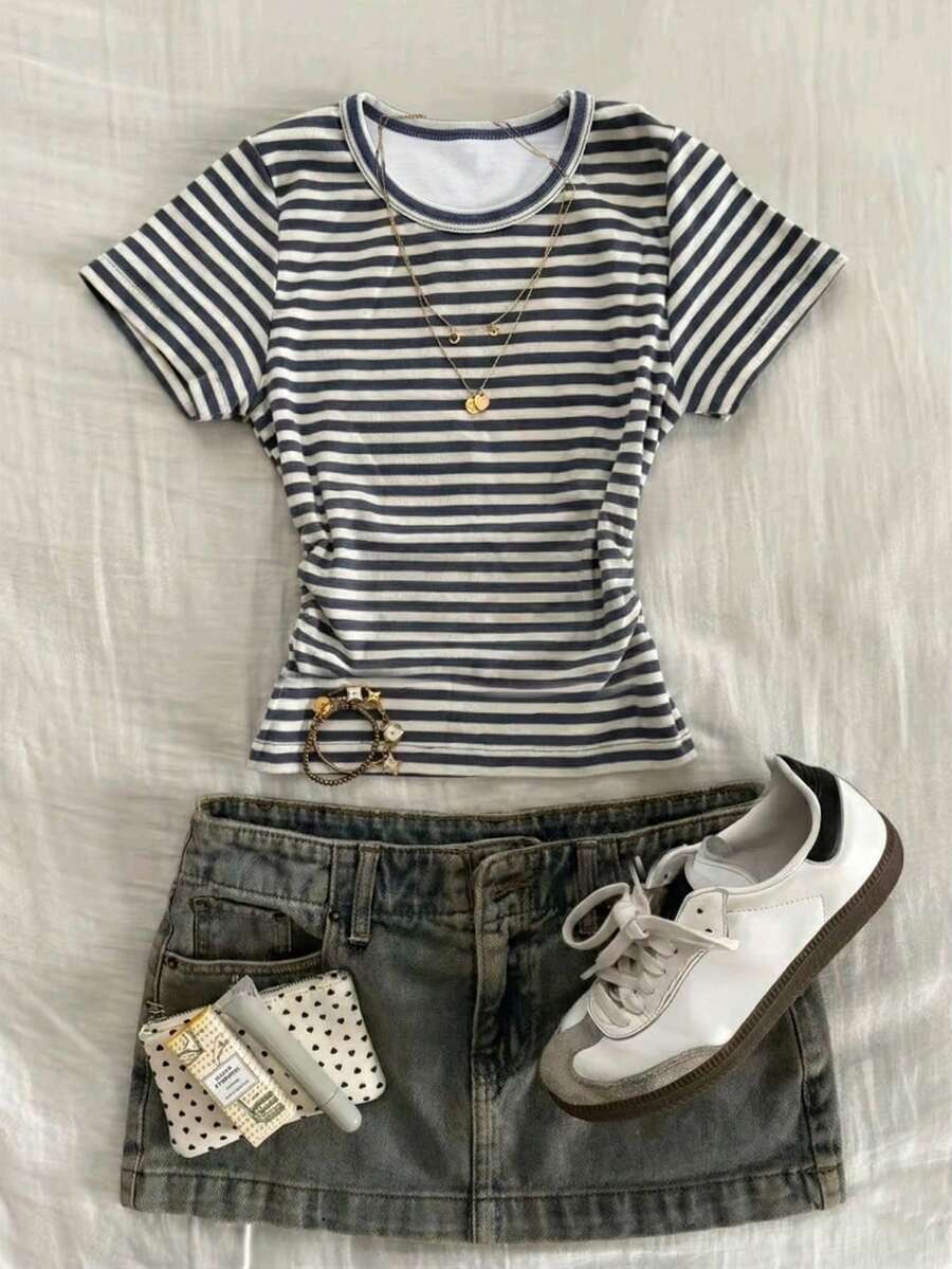 INAWLY Women's Waist Cinched Striped T-Shirt, Casual Striped, Versatile For Commute, Fashionable For Summer - Multicolor - View 1