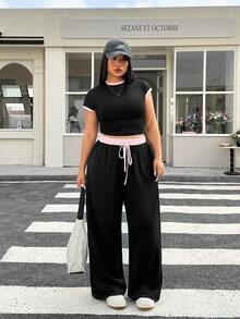 SHEIN EZwear 黑色和粉色撞色短袖T恤和裤子加大码女装套装 - 彩色 - 查看 1