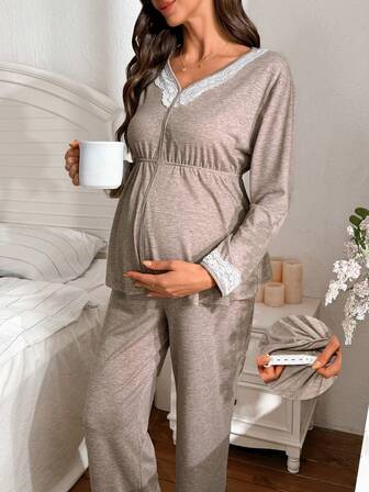 Moonlight & Mama Maternity Lace Patchwork V-Neck Cinched Waist Long Sleeve Pajama Set