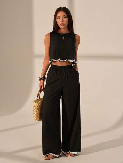 SHEIN PETITE Women's Fashion Vacation Casual Contrasting Color Lace Trim Camisole Top & Pants 2 Pieces Set,All-Season, Black Set Women, Sleeveless Top And Pants 2 Pieces Set, Fall Women Clothes,Business Casual Woman,Wide Leg Pants Woman 2 Pieces Set,Lace Wave Edge Shirt Summer