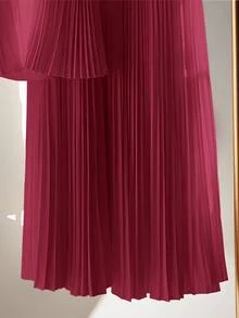 SHEIN Unity Bộ đồ 2 món cổ tròn thanh lịch hàng ngày dành cho nữ cỡ lớn 2025, chất liệu vải trơn màu, thiết kế đơn giản, cổ tròn - Màu Đỏ Sâu - Xem 4