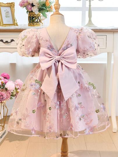 SHEIN Klänning med broderad vävd mesh och fyrkantig krage och puffärm för ung flicka