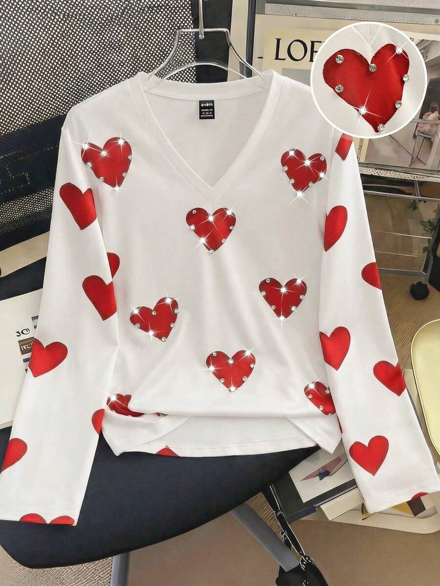 GlowEve Women's Elastic V-Neck Heart Print Long Sleeve T-Shirt, Random Print Pattern, Spring/Summer - Red and White - View 1