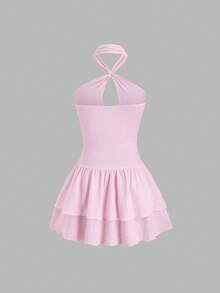 Sweetra 早春新款性感吊带金属扣装饰多层荷叶边下摆修身褶皱女式连衣裙，尽显女性公主风情。