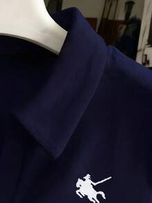 Camiseta de manga corta ajustada con cuello bordado para mujer - Azul marino - Ver 4