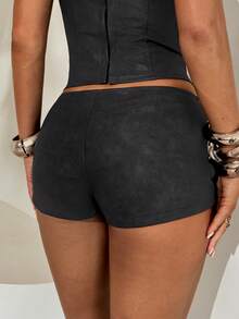 Aloruh Women's Y2K Vintage Pu Leather Washed Retro Low Waist Distressed PU Mini Shorts,Rave Rave Festival - Black - View 4