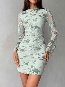 Aloruh 春绿色植绒长袖露背迷你连衣裙，性感优雅 - 綠色 - 查看 4