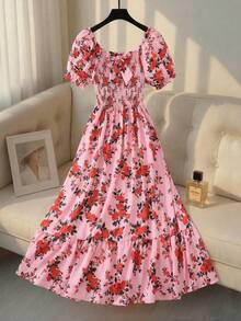 SHEIN Sparklyn Váy 1 mảnh mùa hè thanh lịch và ngọt ngào dành cho bé gái tuổi teen, họa tiết hoa màu hồng hở vai, có chi tiết nơ 3D, tay bồng, tay ngắn, dáng dài vừa phải, định hình vòng eo, hoàn hảo cho các bữa tiệc trong vườn, trang phục hàng ngày, mua sắm, v.v. - Đỏ - Xem 1