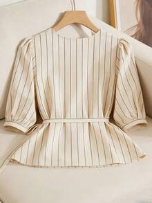 Franclia 女士时尚优雅纽扣轻盈奢华休闲宽松舒适法式复古通勤百搭条纹腰带设计温柔优雅修身衬衫 - 杏色 - 查看 2