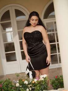 SHEIN MOD 大码女士黑色露肩亮片优雅连衣裙，适合阵亡将士纪念日、毕业典礼、派对、女士派对礼服、修身连衣裙、女士夏季连衣裙、蜜月旅行装、毕业典礼礼服、婚礼宾客礼服、度假装、飘逸连衣裙、派对连衣裙、修身连衣裙等场合。 - 黑色 - 查看 6