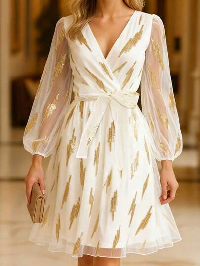 Balvessa Vestido corto con mangas largas y cruce delantero en negro y dorado para mujer