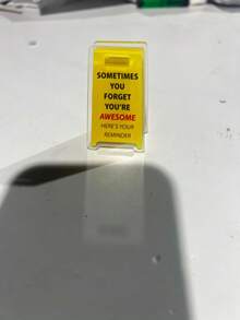 2/1pc Humor Office Decorations "Sometimes You Forget You Are Amazing, This Is A Reminder For You" Acrylic Table Sign - Funny Office Decoration Accessories - Perfect Gift For Friends/Coworkers/Family/Classmates - Style 2 - View 12