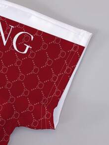 SHEIN Playful Pals 一套男婴休闲时尚简约“KING”字母和几何印花短袖圆领T恤和短裤套装，适合户外运动穿着，春夏款。 - 彩色 - 查看 4