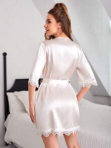 Côtesoire 女士缎面蕾丝系带睡袍 Luxeloungewear，秋冬款