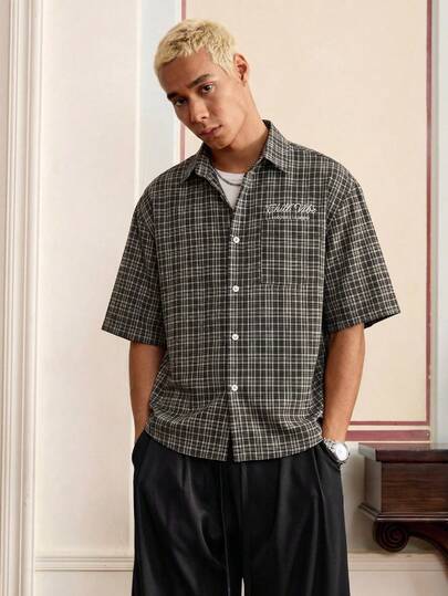 SWAVVY Men's Casual Loose Fit Short Sleeve Woven Shirt, Fashionable Daily Wear Men Boxy Button Down Men Cropped Short Sleeve Shirt Japanese Shirt Men Oversized Shirt Boxy Fit Shirt Men Shirts Streetwear