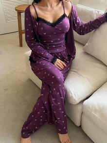 DAZY Conjunto de pijama de 3 piezas con top de tirantes, cárdigan y pantalones con estampado de lazo de primavera, bloques de color y encaje - Morado - Ver 5