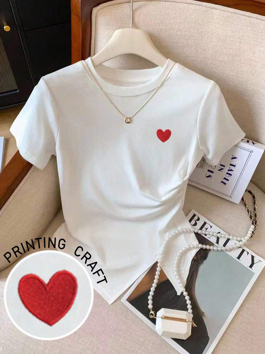 GlowEve Heart Embroidery Asymmetric Hem Casual Short Sleeve T-Shirt - White - View 1
