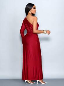 SOLERSUN 女士咖啡色不对称领口长袖金属装饰修身连衣裙，适合度假、浪漫婚礼、毕业典礼、舞会、节日、秋季穿着，也适合圣诞节派对、度假和情人节约会。 - 酒紅色 - 查看 2