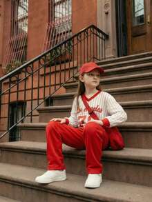 SHEIN Casuvi Kids Young Girl's Red 2 Pieces Set: Casual And Stylish Preppy V-Neck Sweatshirt With "79" And Los Angeles Pattern & Crew-Neck Sweatshirt With Wide-Leg Trousers, Suitable For Autumn And Winter - Red - View 2