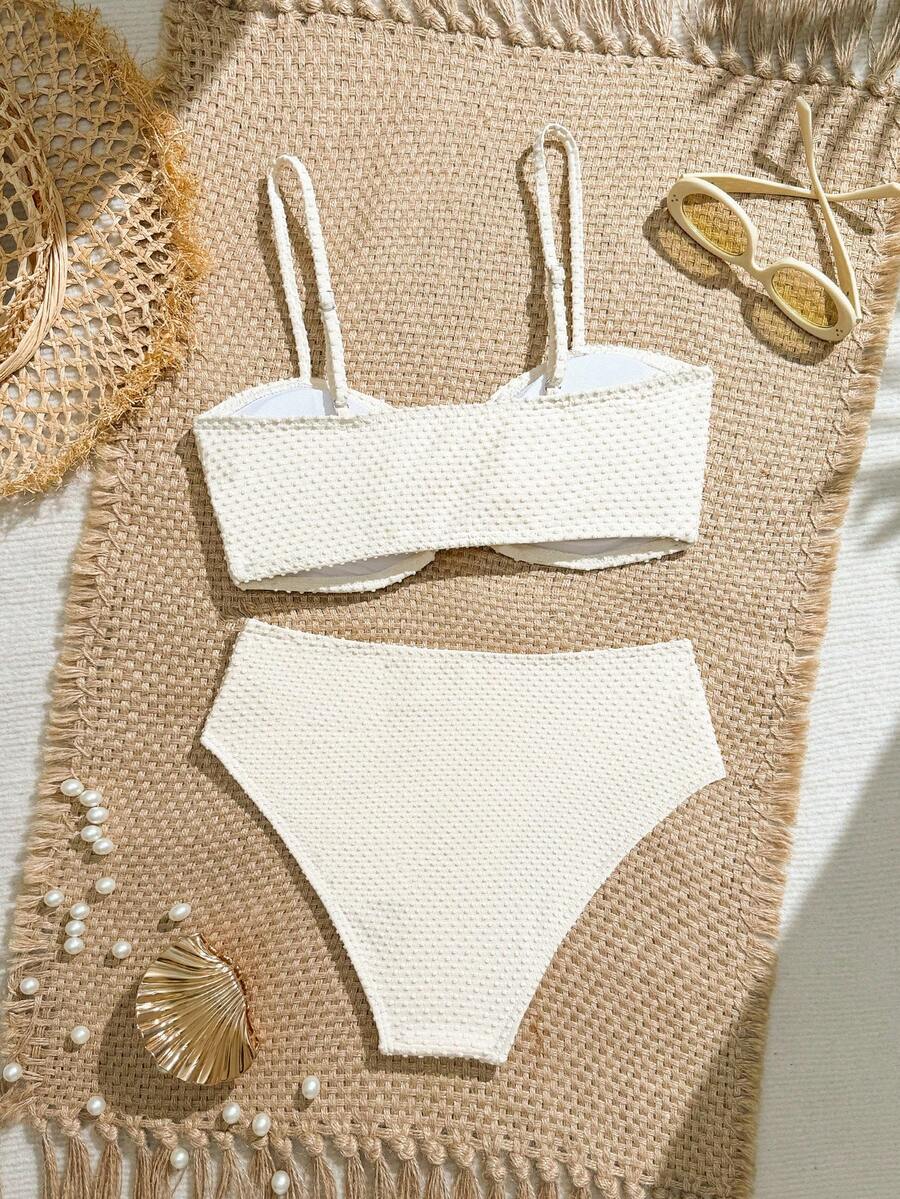 SHEIN Bộ bikini cho thiếu nữ, đồ bơi hai mảnh thời trang cho thiếu nữ, chất liệu vải dệt kim đặc biệt, phù hợp cho bãi biển, kỳ nghỉ, tiệc tùng, bơi lội. Bộ bikini hai mảnh dễ thương cho thiếu nữ, đồ bơi cạp cao kín đáo cho thiếu nữ, bộ bikini cạp cao, bikini cạp cao cho thiếu nữ, bikini kín đáo cho thiếu nữ, bikini hai mảnh kín đáo cho thiếu nữ 13 tuổi. - Màu be - Xem 1
