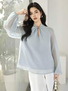 Heiryn Women's Stand Collar Metal Linked Hollow Pleated Casual Versatile Commuting Lantern Sleeve Blouse - Dusty Pink - View 3