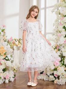 SHEIN 女童优雅公主裙，精致花卉印花装饰，方领泡泡袖，收腰喇叭形X型廓形，可爱公主风连衣裙 - 白色 - 查看 3