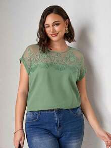 Chikora Áo kiểu dáng thanh lịch tay ngắn, cổ tròn, màu trơn, phối ren, cỡ lớn. - màu xanh lá - Xem 1