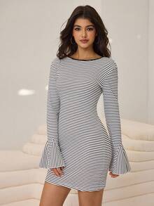 Aidyla Vestido mini ajustado de rayas para mujer - Blanco y Negro - Ver 3