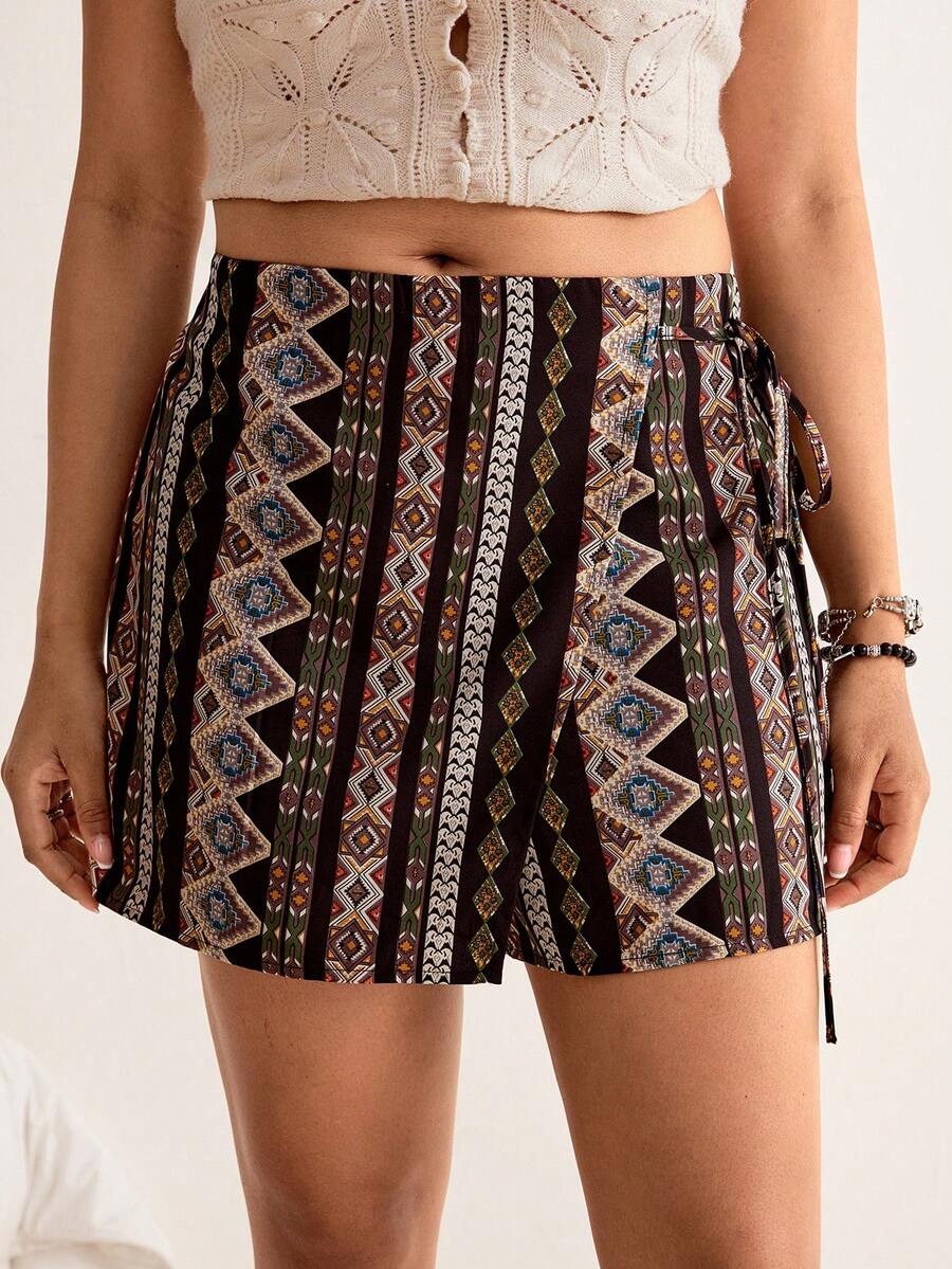 Freevana Pantalones cortos de verano informales con cordón para mujer de talla grande - Negro - Ver 1
