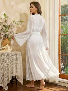 Côtesoire 蕾丝边喇叭袖系带网眼长袍