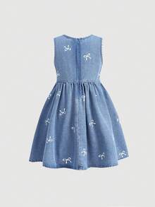Young Girl' White Bow Decor Blue Denim Sleeveless Dress,Summer Outfits,Casual And Fashionable Vacation Outfits,Street Wear,2000s Style ,Comfortable And Soft Denim,Comfortable And Soft Denim Shorts, Summer Denim Dress,Summer Dress - Light Wash - View 3