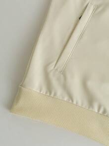 Manfinity Homme Bộ 2 áo khoác dài tay màu trơn có khóa kéo và túi xéo dành cho nam, thích hợp cho hát karaoke. - Màu Khaki - Xem 3