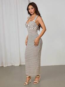 SHEIN PETITE 女士休闲条纹连衣裙 秋季穿搭 女士条纹无袖中长连衣裙 条纹连衣裙 夏季连衣裙 - 黑與白 - 查看 9