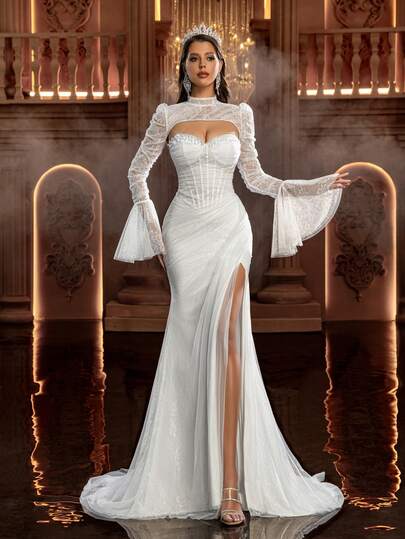 Glamrae Elegant Romantic Full Lace Strapless Neckline Luxurious Hand-Sewn Beaded Fishbone Trim Waist Slimming Ruched Side High Slit Fishtail Extra Long Train (Comes With Detachable Sheer Long Sleeve Shawl) Wedding Gown For Bridal, Beach Wedding, Garden Wedding, Church Wedding