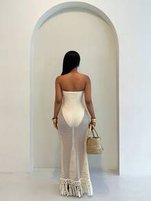 SHEIN BamGlam Đầm mùa hè đi biển dành cho nữ, chất liệu lưới móc, viền tua rua, thiết kế giả hai mảnh, áo liền quần kết hợp với váy quây bằng vải lưới trong suốt gợi cảm, thích hợp cho kỳ nghỉ hè ở bãi biển. - Màu be - Xem 2