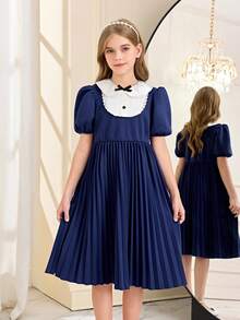 SHEIN Elegant Princess Style Tween Girl Dress, White Textured Fabric With Blue Contrast, Classic Academic Design, Pearl Bow Decor Collar, Puff Short Sleeve Waisted Pleated Midi Dress - Navy Blue - View 4