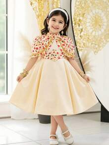 SHEIN Vestido corto de manga corta con estampado floral elegante para niña - Albaricoque - Ver 8