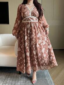 Dazy Plus Maxi-Kleid mit Blumen-Spitzen-Patchwork, V-Ausschnitt und Laternenärmeln, elegant und anmutig, Große Größen für Frauen, Frühlings-/Sommer-Sommerkleid - Babypink - Übersicht 5