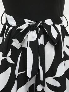 Chiquease 印花不对称领口系带腰身优雅无袖连体裤 - 彩色 - 查看 4